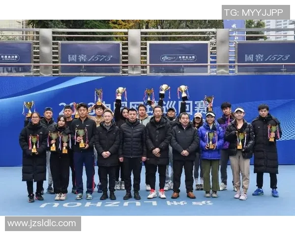 北京网球队在总决赛中的灵活战术与应变能力全面解析